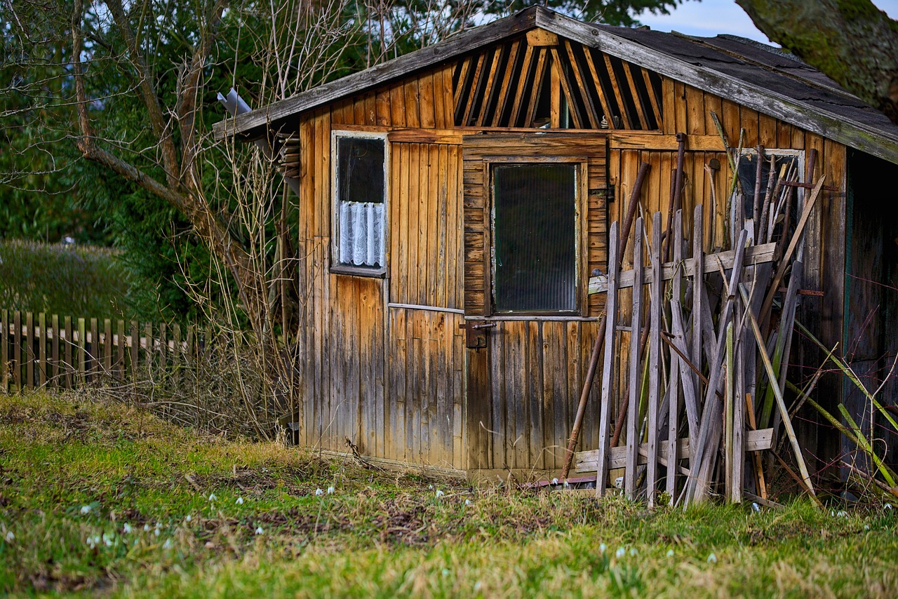 DIY : Construire un abri de jardin en bois