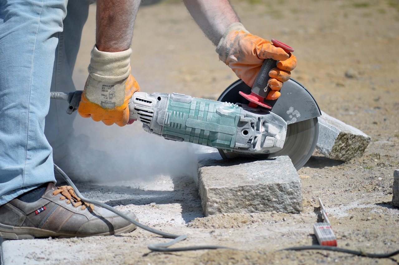 services-03 cutting granite stones, bending, work, granite, stones, separate, tool, construction work, diy, angle grinder, machine, energy, dust, granite stone, handyman, to cut, flexing, flex work, power, work, work, work, work, work